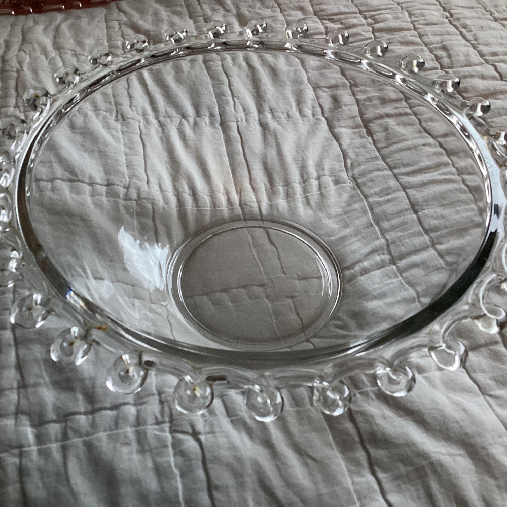 VINTAGE HEISEY LARIAT CLEAR GLASS  LARGE CRIMPED BORDER SERVING BOWL